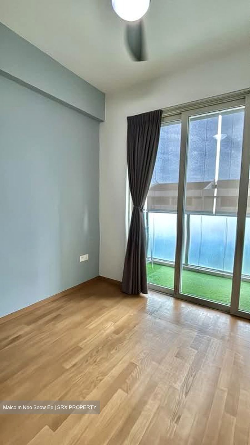 Vacanza @ East (D14), Condominium #539462301